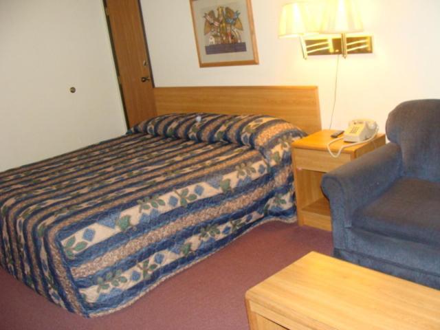 Usa Inns Of America Grand Island Room photo